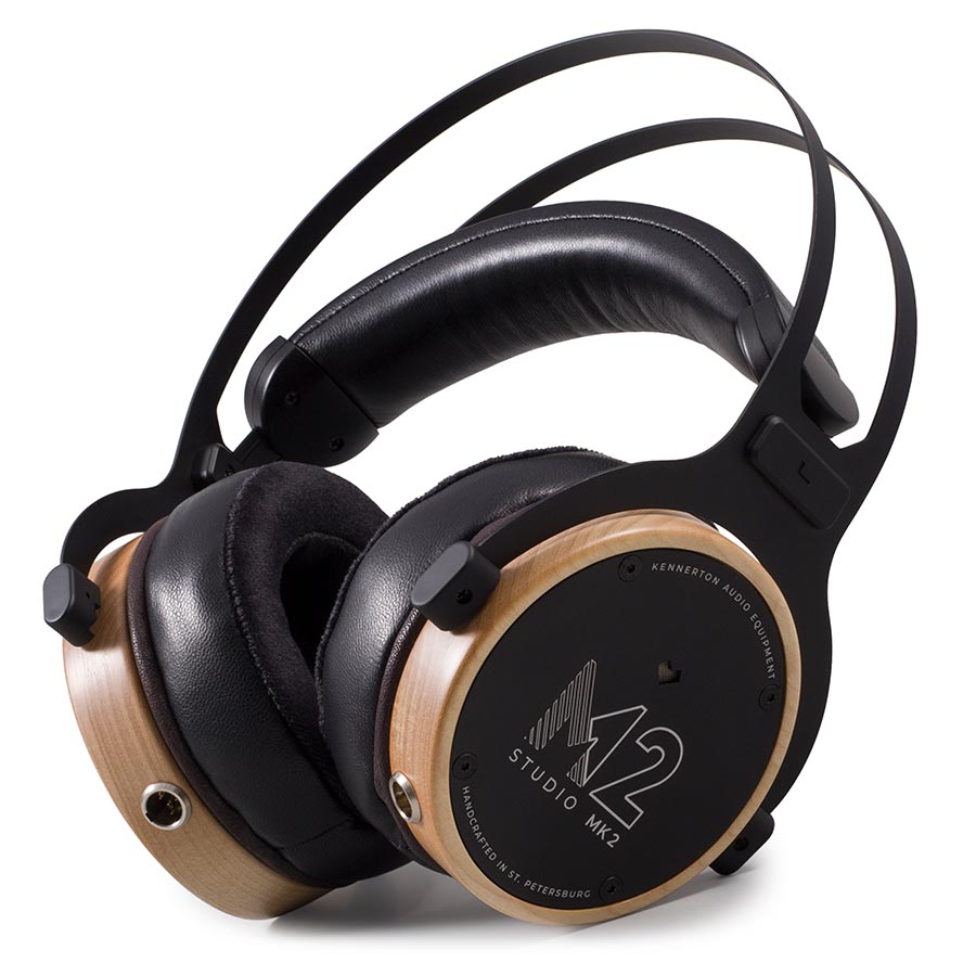 M12 Studio - Image 4